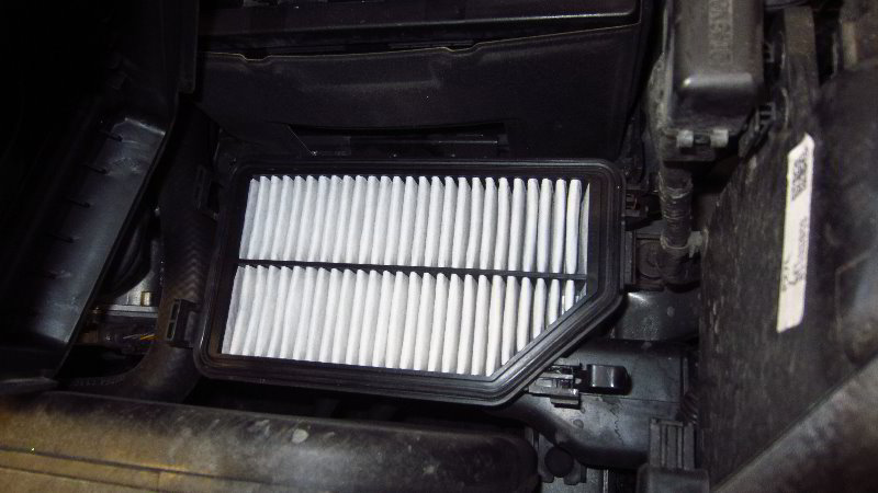 2014-2019-Kia-Soul-Engine-Air-Filter-Replacement-Guide-015