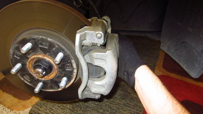 2014-2019-Kia-Soul-Front-Brake-Pads-Replacement-Guide-014