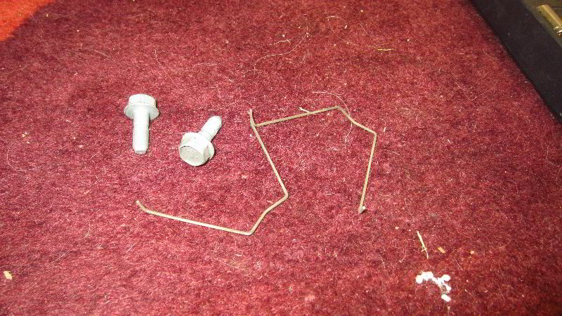 2014-2019-Kia-Soul-Front-Brake-Pads-Replacement-Guide-019