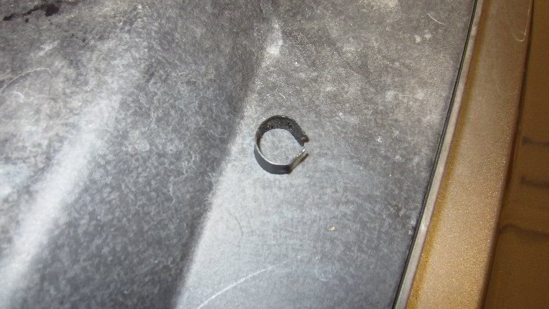 2014-2019-Kia-Soul-Hood-Lift-Support-Struts-Replacement-Guide-005