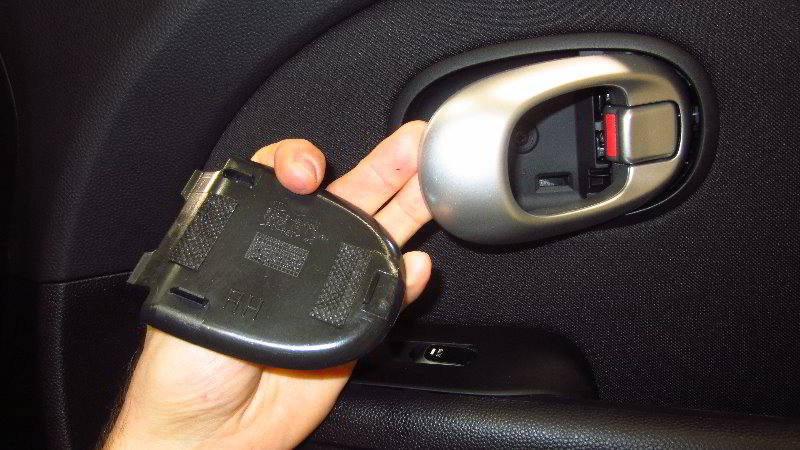 2014-2019-Kia-Soul-Interior-Door-Panel-Removal-Guide-008