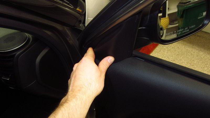 2014-2019-Kia-Soul-Interior-Door-Panel-Removal-Guide-036