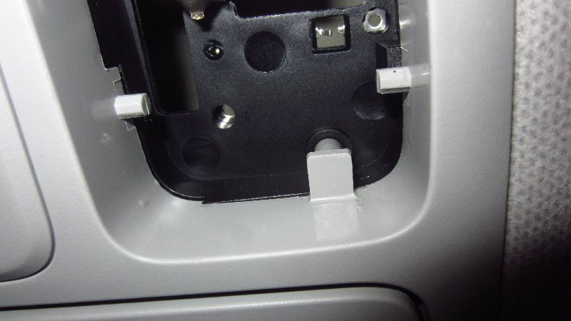 2014-2019-Kia-Soul-Map-Light-Bulbs-Replacement-Guide-015