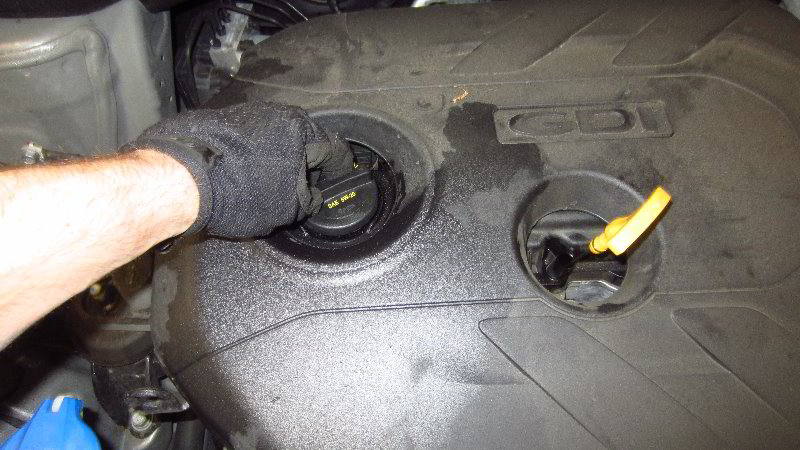 2014-2019-Kia-Soul-Engine-Oil-Change-Filter-Replacement-Guide-025