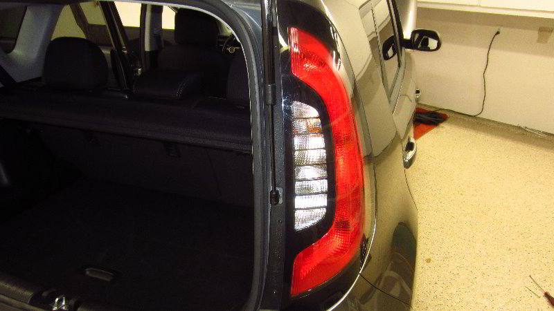 2014-2019-Kia-Soul-Tail-Light-Bulbs-Replacement-Guide-002