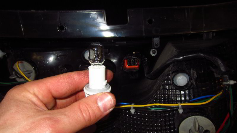 2014-2019-Kia-Soul-Tail-Light-Bulbs-Replacement-Guide-021