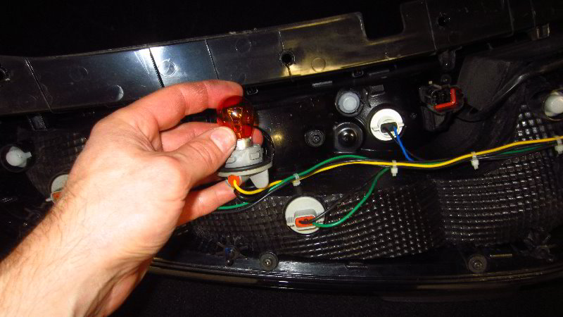 2014-2019-Kia-Soul-Tail-Light-Bulbs-Replacement-Guide-026