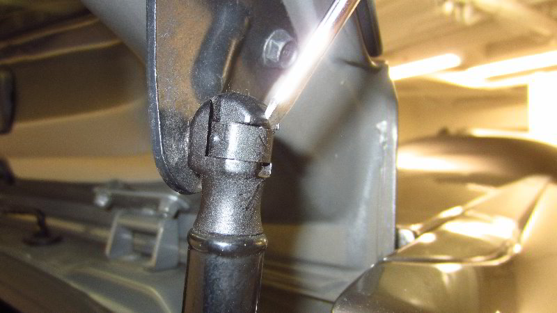 2014-2019-Kia-Soul-Tailgate-Lift-Support-Struts-Replacement-Guide-005