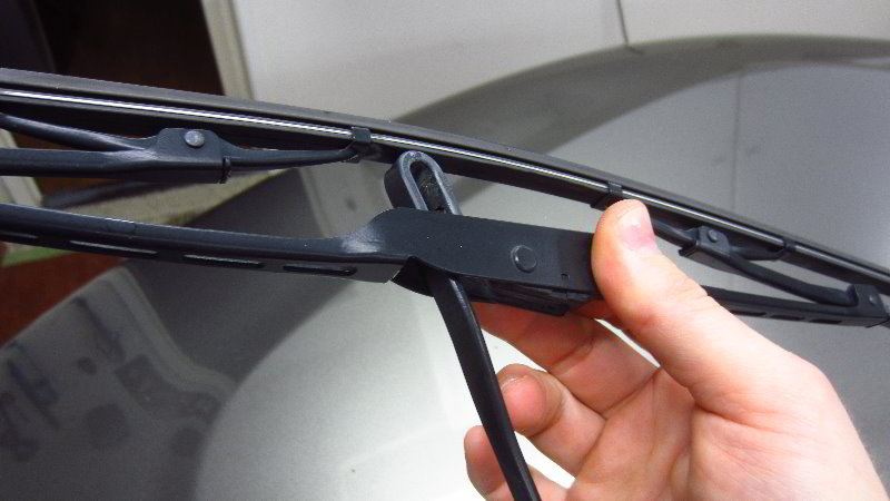 2014-2019-Kia-Soul-Windshield-Wiper-Blades-Replacement-Guide-007