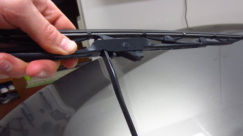 2014-2019-Kia-Soul-Windshield-Wiper-Blades-Replacement-Guide-012
