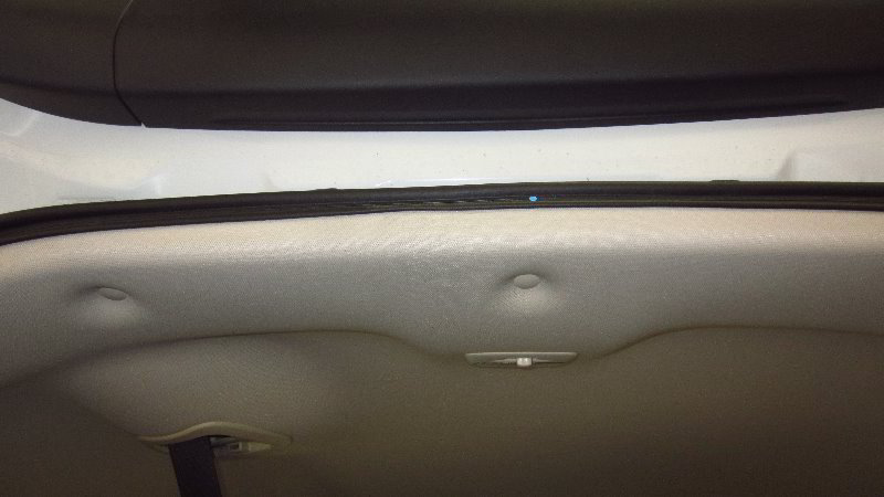 2014-2021-Mitsubishi-Outlander-Cargo-Area-Light-Bulb-Replacement-Guide-001