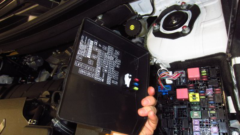 2014-2021-Mitsubishi-Outlander-Electrical-Fuse-Replacement-Guide-022