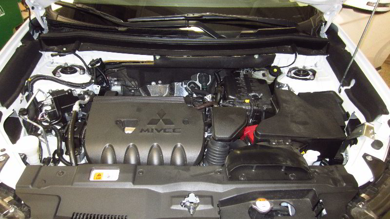 2014-2021-Mitsubishi-Outlander-Engine-Air-Filter-Replacement-Guide-027