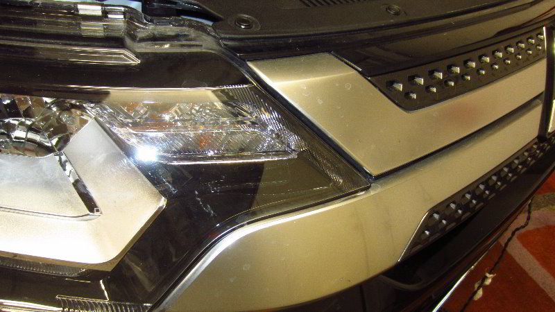 2014-2021-Mitsubishi-Outlander-Headlight-Bulbs-Replacement-Guide-022