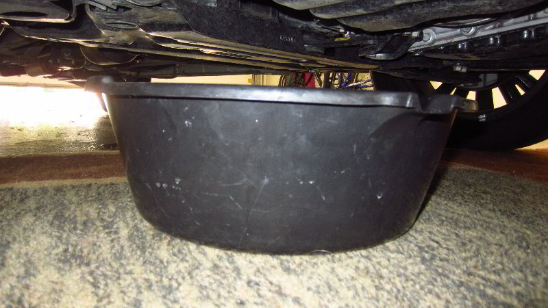 2014-2021-Mitsubishi-Outlander-Engine-Oil-Change-Filter-Replacement-Guide-006