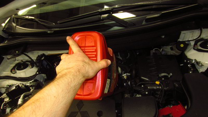 2014-2021-Mitsubishi-Outlander-Engine-Oil-Change-Filter-Replacement-Guide-021