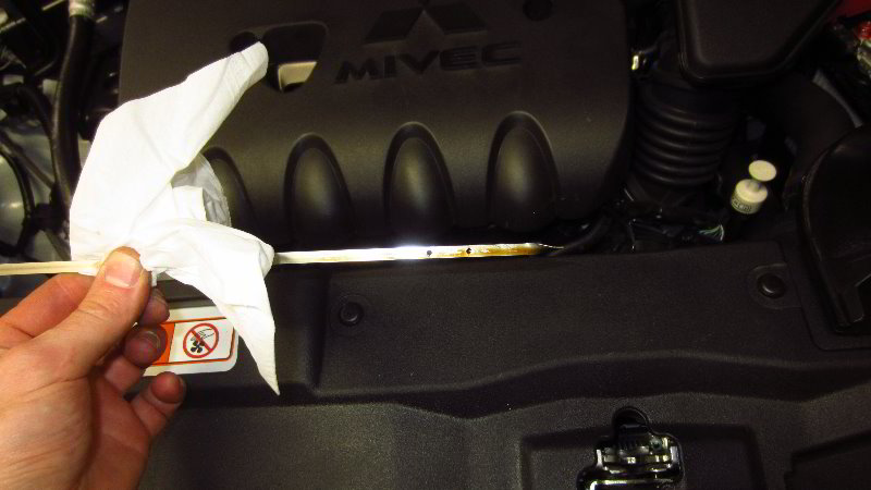 2014-2021-Mitsubishi-Outlander-Engine-Oil-Change-Filter-Replacement-Guide-025