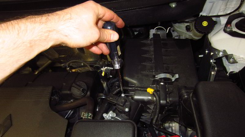 2014-2021-Mitsubishi-Outlander-MAF-Sensor-Replacement-Guide-003