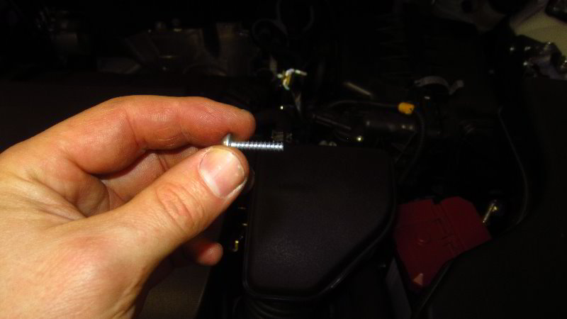 2014-2021-Mitsubishi-Outlander-MAF-Sensor-Replacement-Guide-004