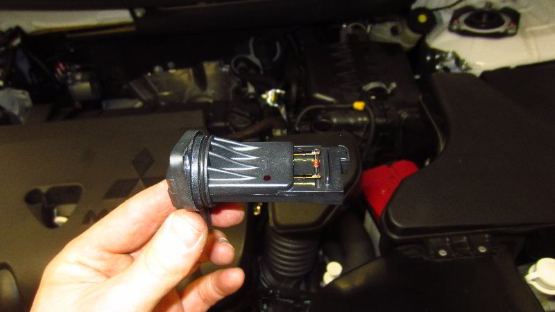 2014-2021-Mitsubishi-Outlander-MAF-Sensor-Replacement-Guide-009