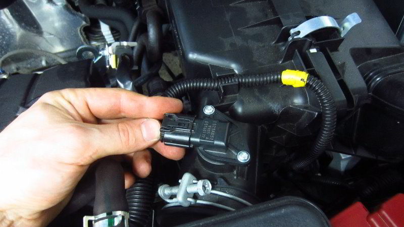 2014-2021-Mitsubishi-Outlander-MAF-Sensor-Replacement-Guide-014
