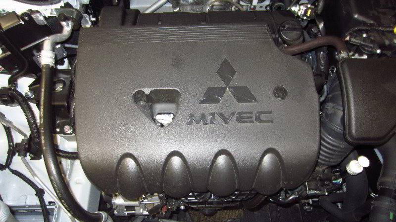 2014-2021-Mitsubishi-Outlander-PCV-Valve-Replacement-Guide-002