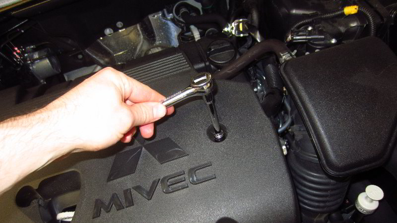2014-2021-Mitsubishi-Outlander-PCV-Valve-Replacement-Guide-004