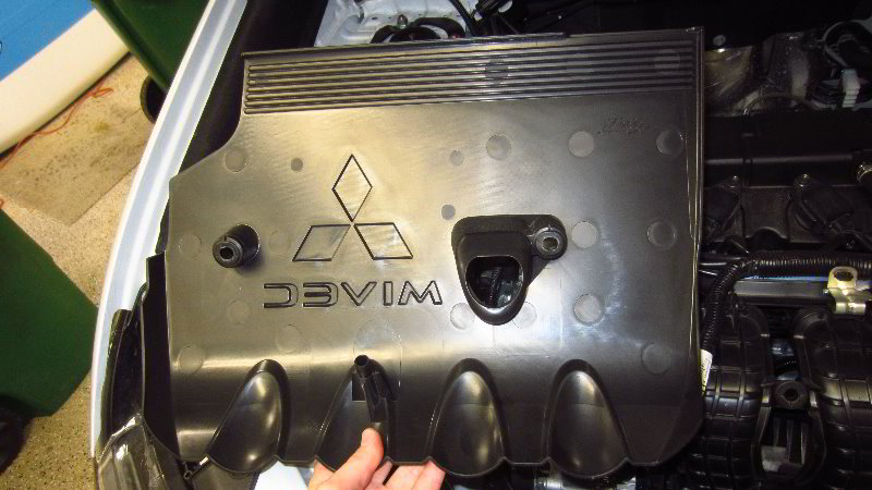 2014-2021-Mitsubishi-Outlander-PCV-Valve-Replacement-Guide-008