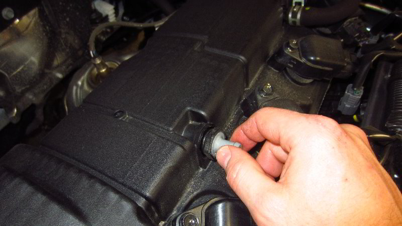 2014-2021-Mitsubishi-Outlander-PCV-Valve-Replacement-Guide-014