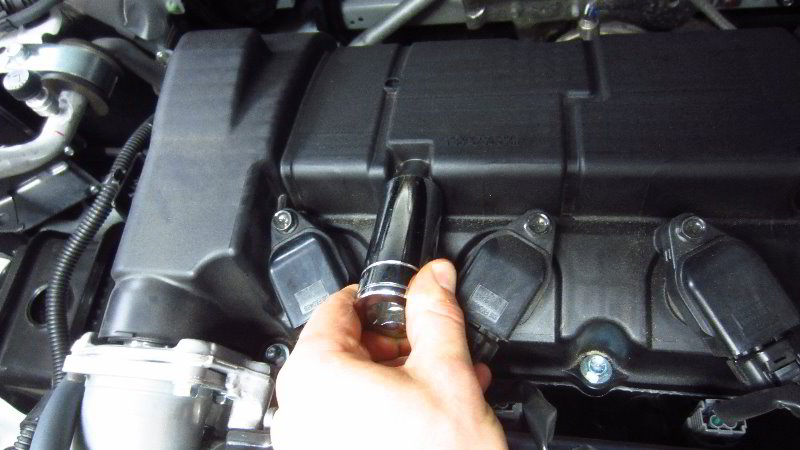 2014-2021-Mitsubishi-Outlander-PCV-Valve-Replacement-Guide-020