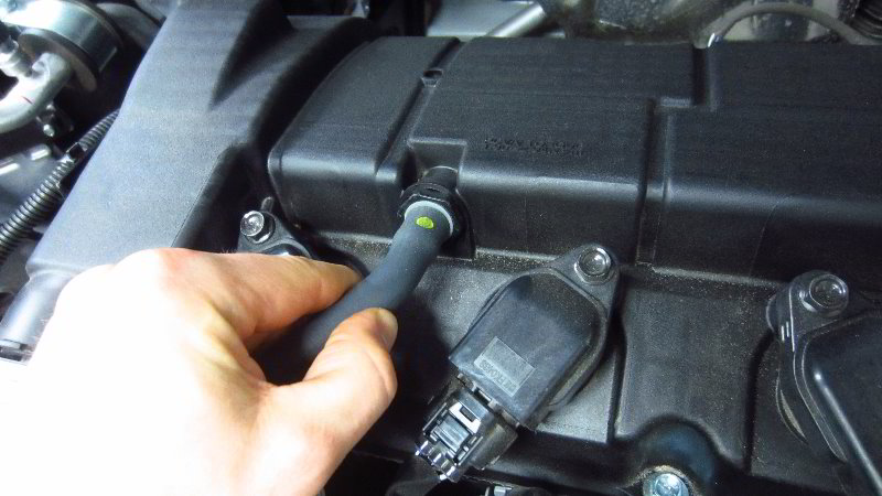 2014-2021-Mitsubishi-Outlander-PCV-Valve-Replacement-Guide-021