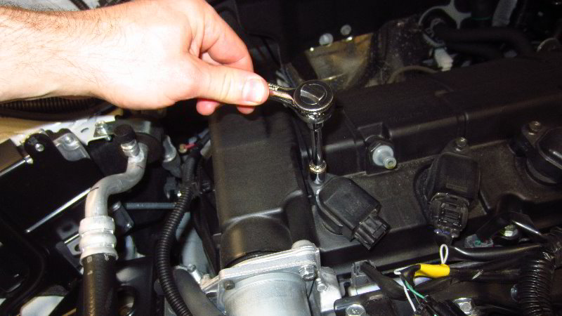 2014-2021-Mitsubishi-Outlander-Spark-Plugs-Replacement-Guide-014