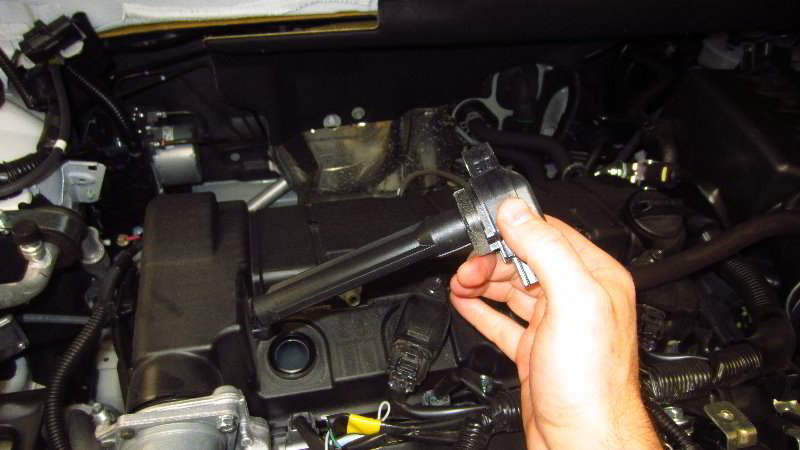 2014-2021-Mitsubishi-Outlander-Spark-Plugs-Replacement-Guide-016