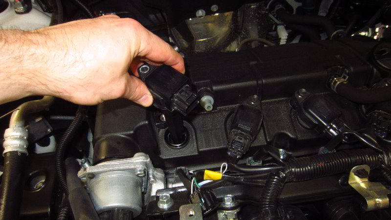 2014-2021-Mitsubishi-Outlander-Spark-Plugs-Replacement-Guide-027