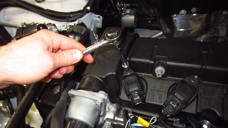 2014-2021-Mitsubishi-Outlander-Spark-Plugs-Replacement-Guide-029