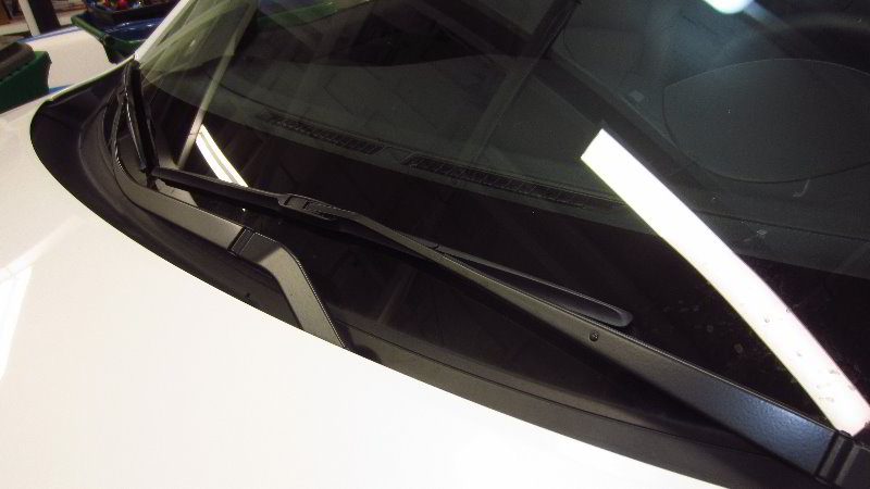 2014-2021-Mitsubishi-Outlander-Windshield-Wiper-Blades-Replacement-Guide-018
