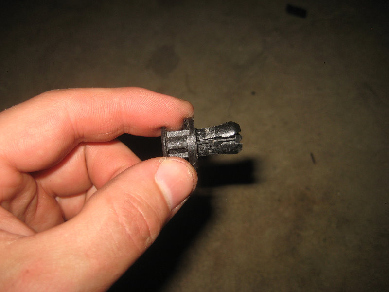 2015-2018-Nissan-Murano-Oil-Change-Filter-Replacement-Guide-010