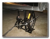 2015-2018-Nissan-Murano-Front-Brake-Pads-Replacement-Guide-003