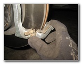 2015-2018-Nissan-Murano-Front-Brake-Pads-Replacement-Guide-022