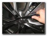 2015-2018-Nissan-Murano-Front-Brake-Pads-Replacement-Guide-039