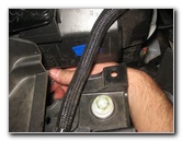 2015-2018-Nissan-Murano-Headlight-Bulbs-Replacement-Guide-033