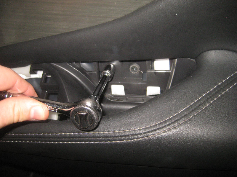 2015-2018-Nissan-Murano-Interior-Door-Panel-Removal-Speaker-Upgrade-Guide-017