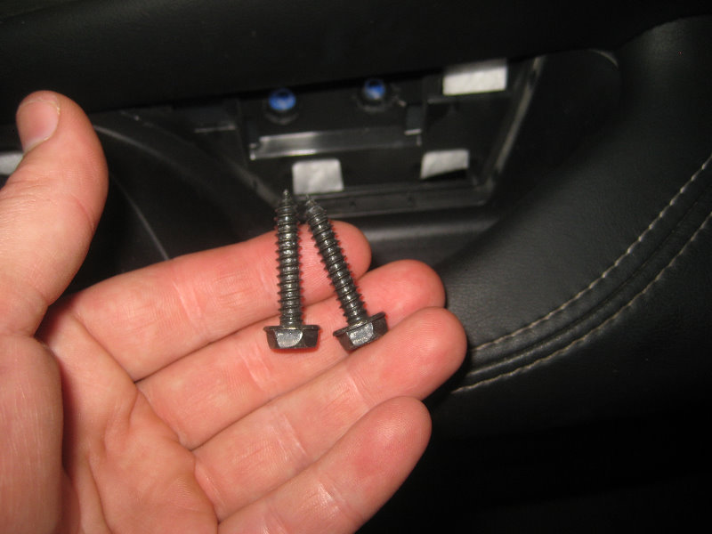 2015-2018-Nissan-Murano-Interior-Door-Panel-Removal-Speaker-Upgrade-Guide-019