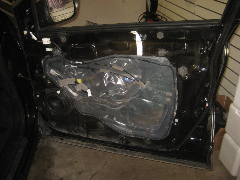 2015-2018-Nissan-Murano-Interior-Door-Panel-Removal-Speaker-Upgrade-Guide-031