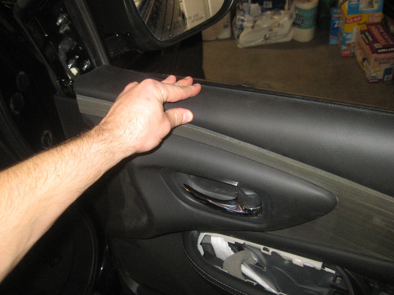 2015-2018-Nissan-Murano-Interior-Door-Panel-Removal-Speaker-Upgrade-Guide-042