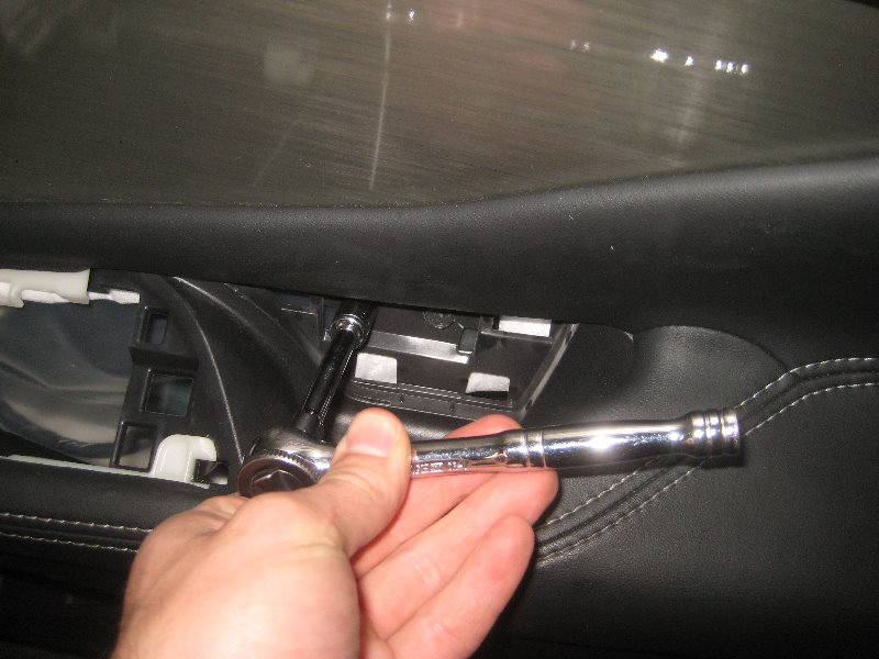 2015-2018-Nissan-Murano-Interior-Door-Panel-Removal-Speaker-Upgrade-Guide-046