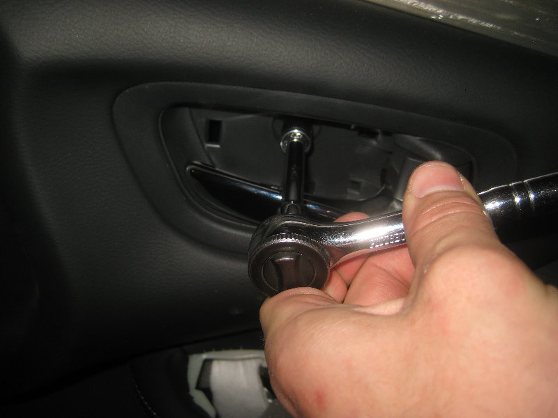 2015-2018-Nissan-Murano-Interior-Door-Panel-Removal-Speaker-Upgrade-Guide-049