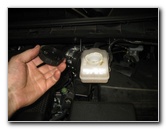 2015-2018-Nissan-Murano-Rear-Brake-Pads-Replacement-Guide-018