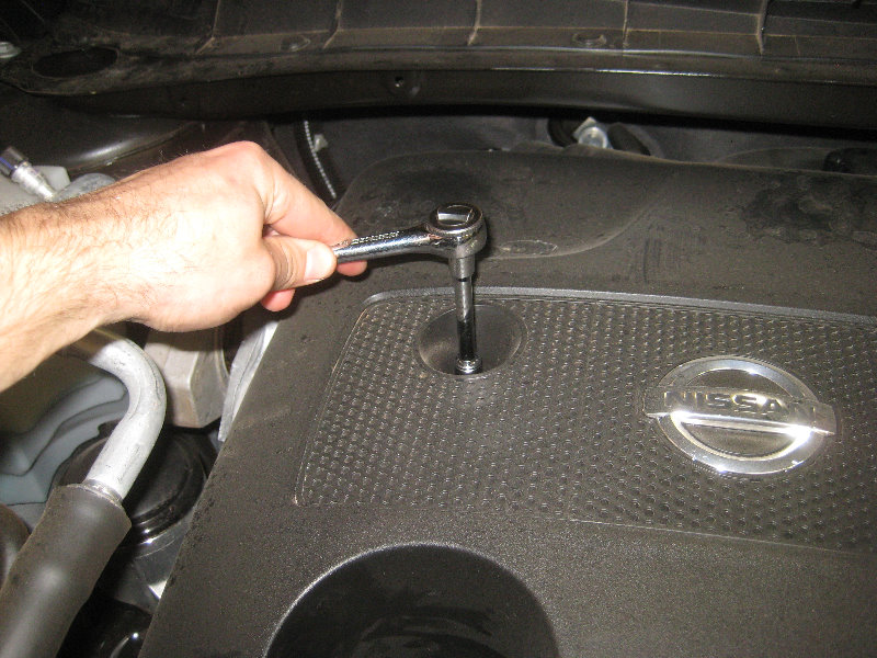 2015-2018-Nissan-Murano-Spark-Plugs-Replacement-Guide-002