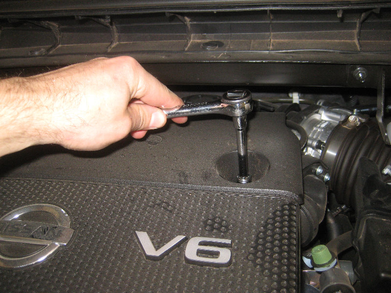 2015-2018-Nissan-Murano-Spark-Plugs-Replacement-Guide-003